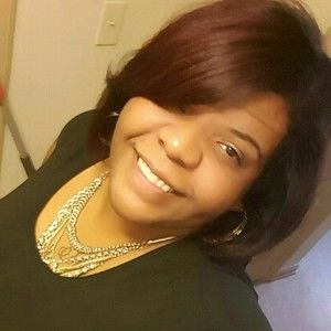 Meet your Posher, Ramona